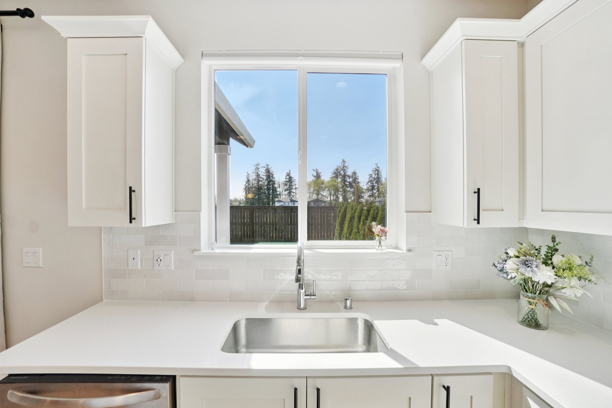 S 3rd St-S1104-019.jpg