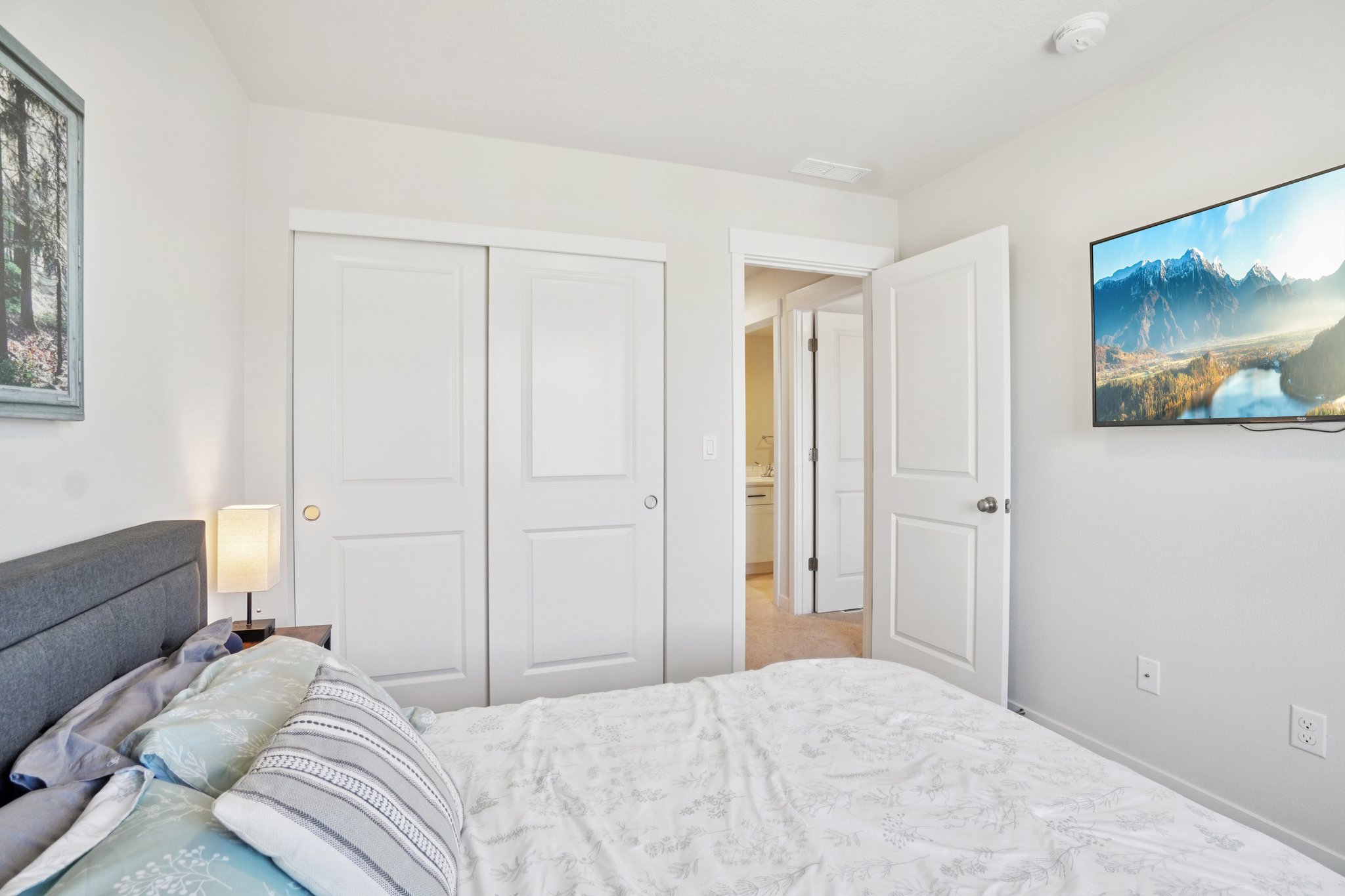 S 3rd St-S1104-044.jpg