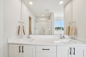 S 3rd St-S1104-033.jpg