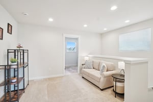 S 3rd St-S1104-036.jpg