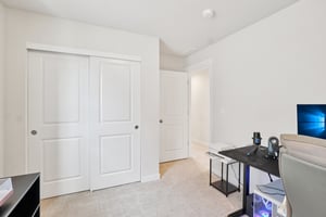 S 3rd St-S1104-041.jpg