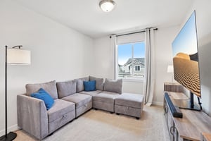 S 3rd St-S1104-045.jpg