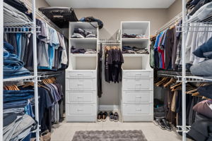Primary Bedroom Closet