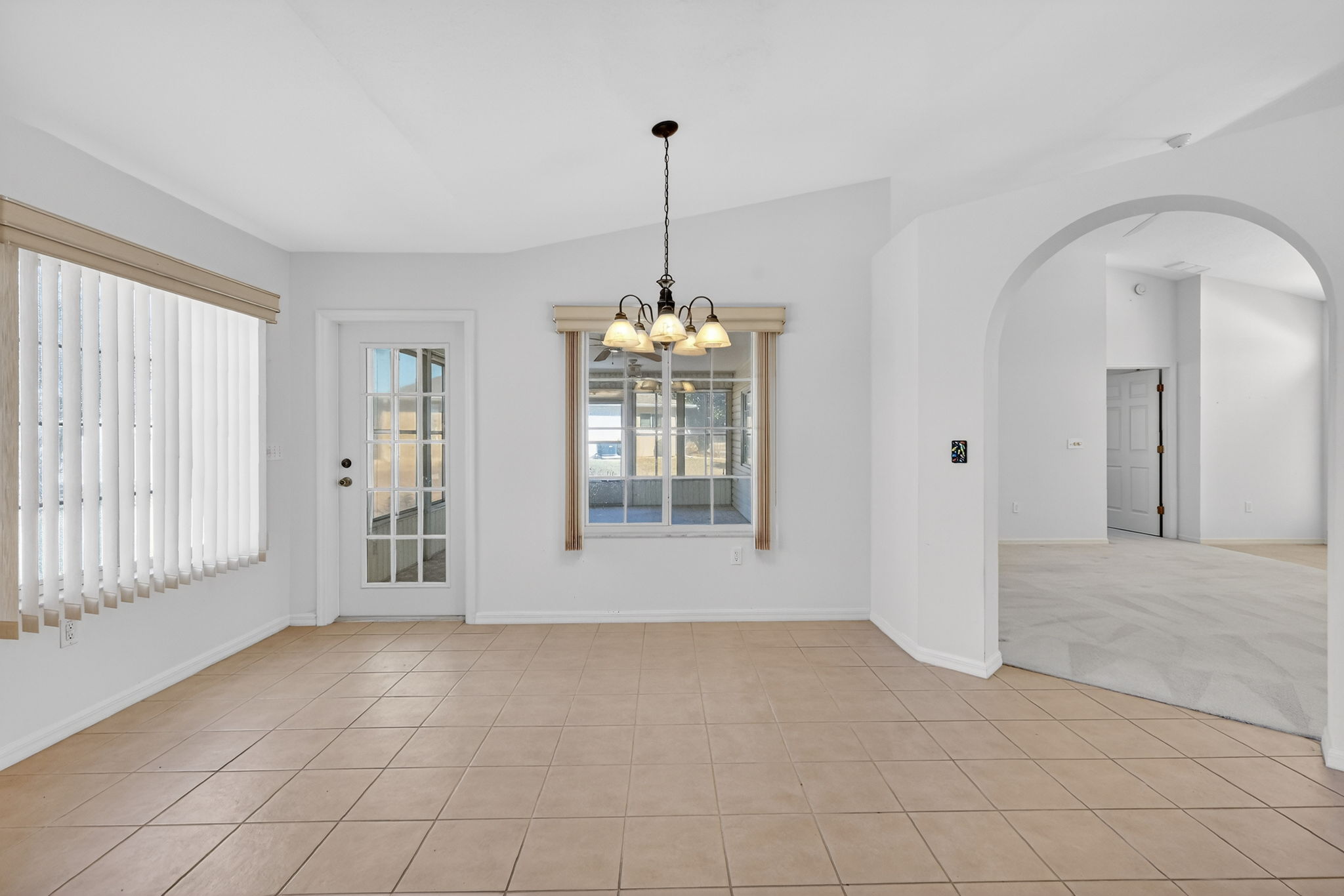 Florida Room/Dinette