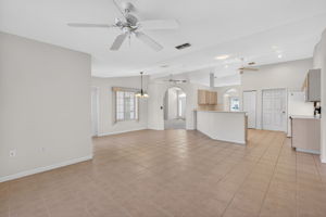 Kitchen, Florida Room, and Dinette