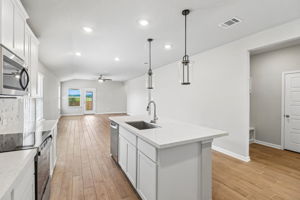 San Antonio - Estancia Ranch - 874 Shatterhand Blvd San Antonio TX 78260 - 015