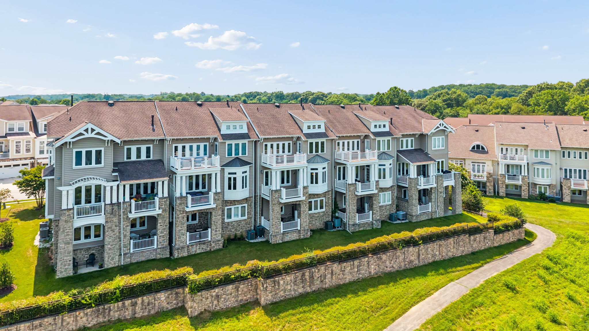 Lake Edge 19