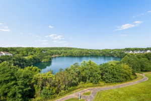 Lake Edge 109
