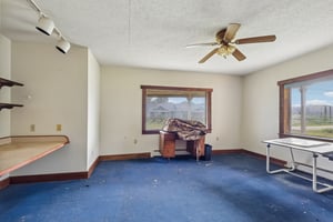 Youngstown Pittsburgh Rd-S1508-012 (2).jpg