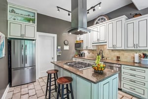 W 86th St-S1205-038.jpg