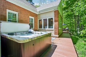 W 86th St-S1205-069.jpg