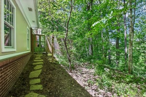 W 86th St-S1205-077.jpg