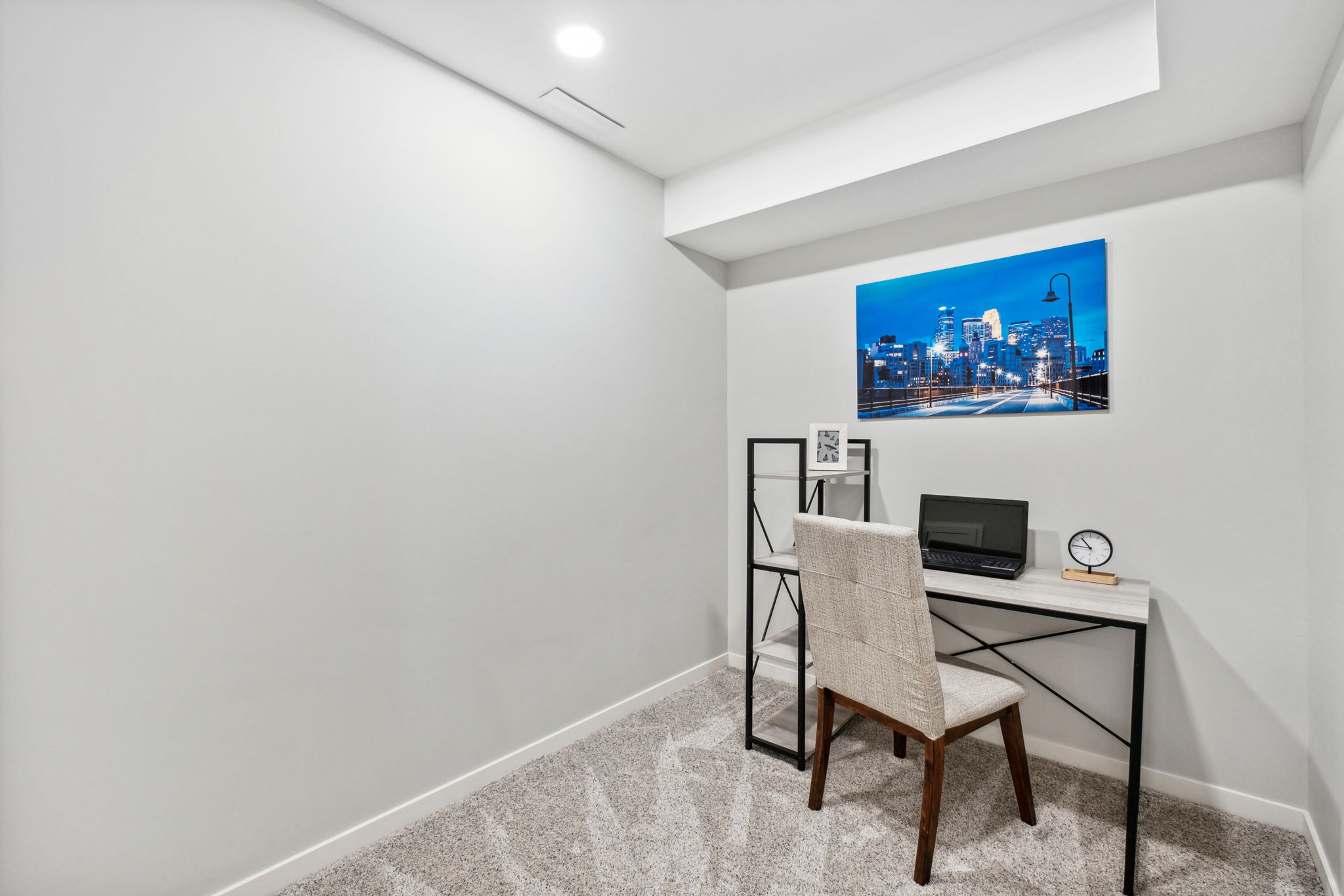 30_Interior