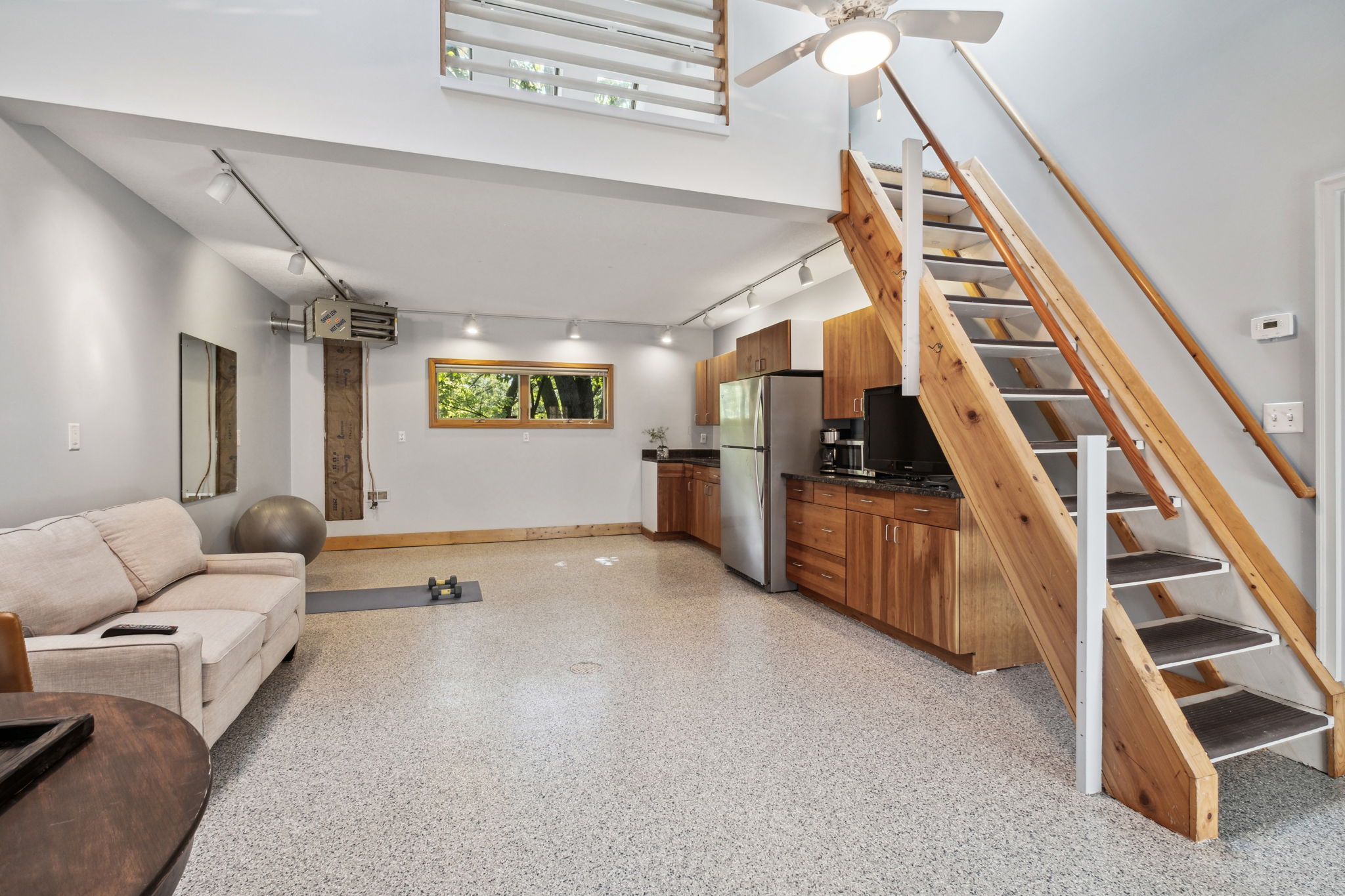 22_Interior