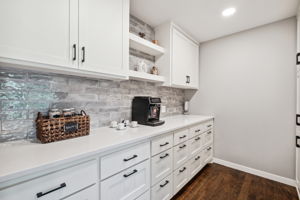 12_Interior