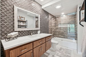 25_Interior
