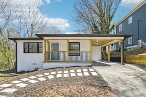 Hall St NW-L2003-001.jpg