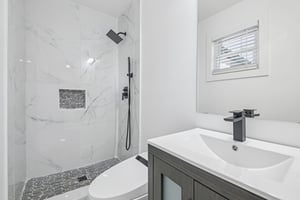 Hall St NW-L2003-026.jpg