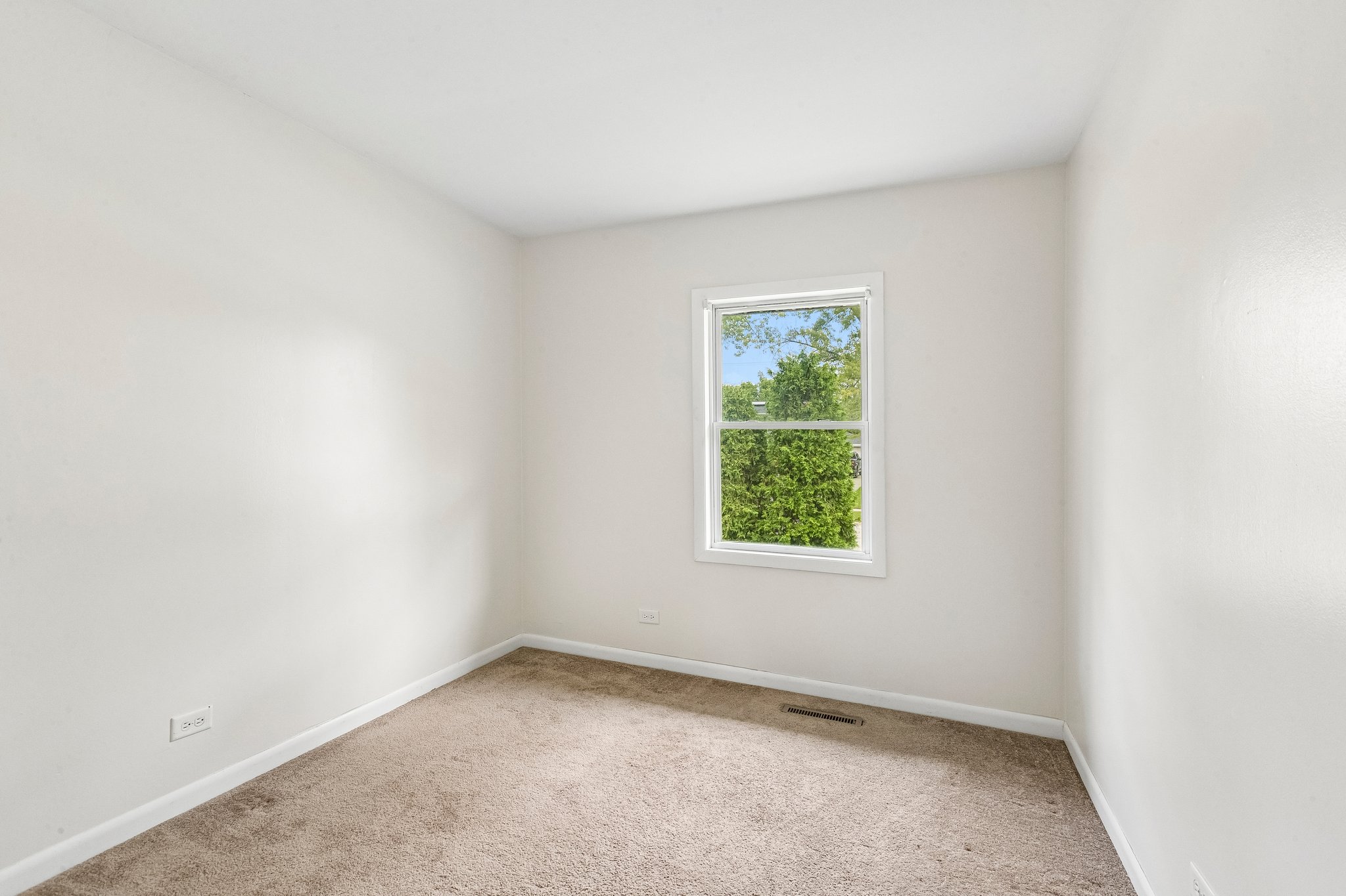 Larkdale Row-S1508-021.jpg
