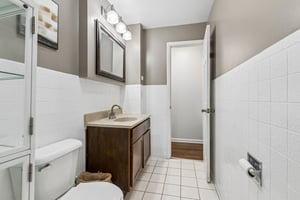 Larkdale Row-S1508-018.jpg