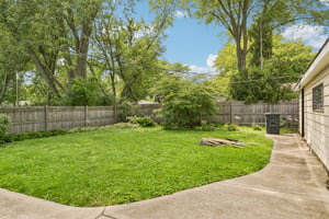 Larkdale Row-S1508-033.jpg