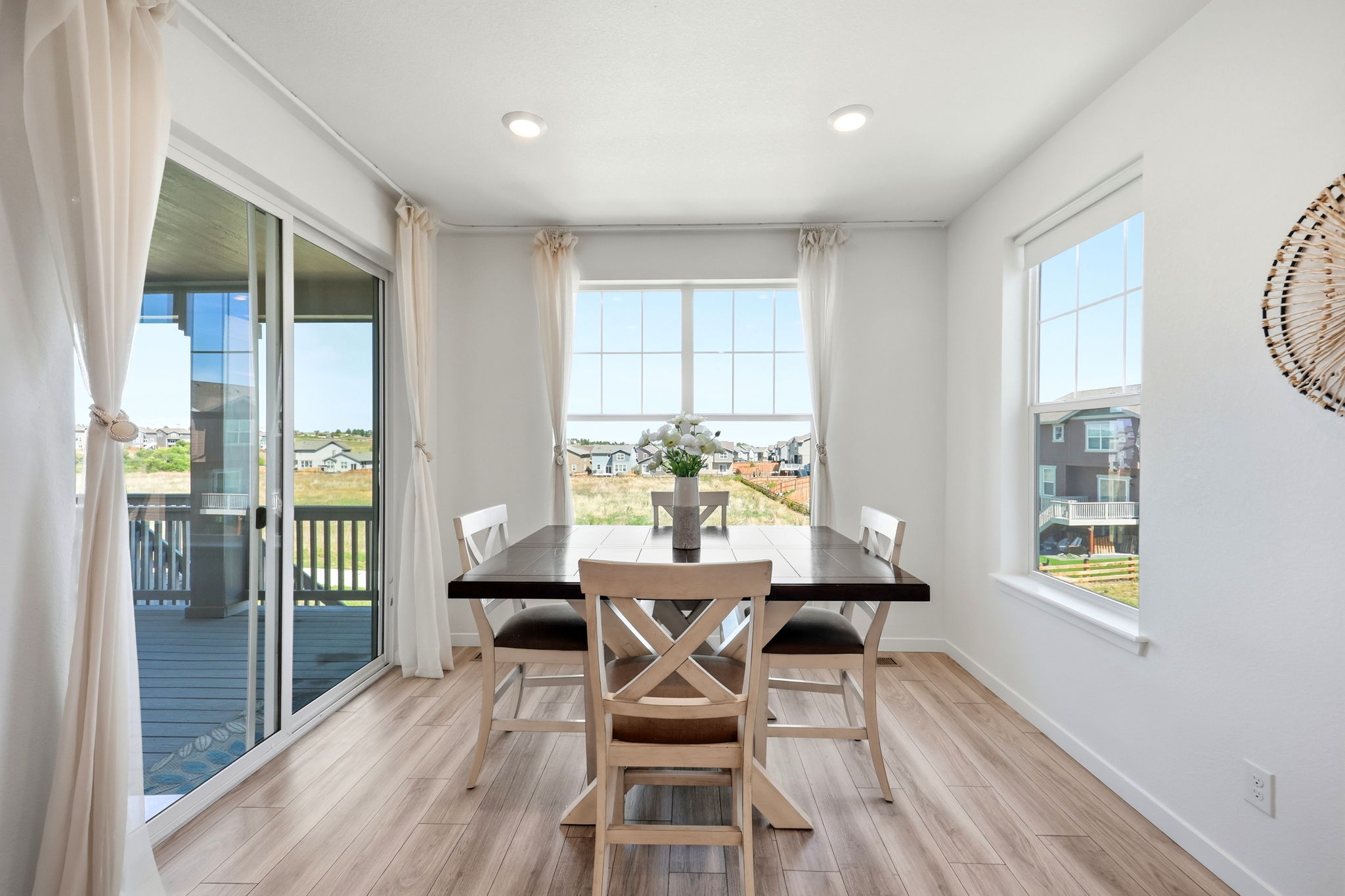 Breakfast Nook With Views