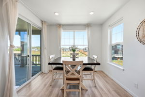 Breakfast Nook With Views