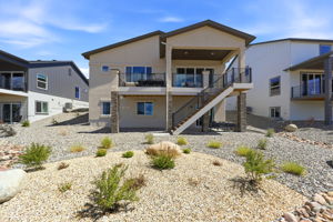 2V9A6712