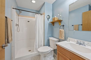  Photo 48