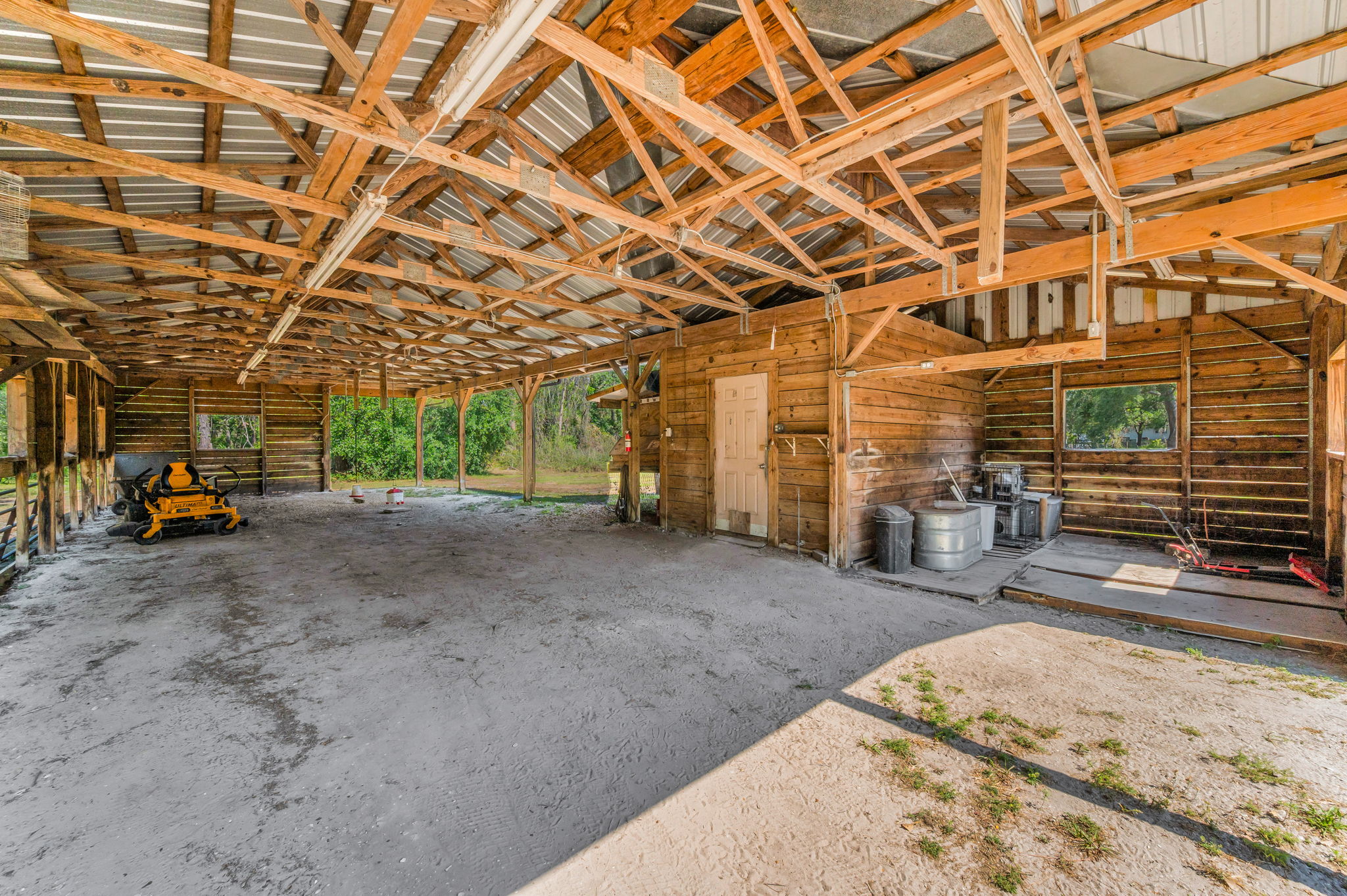 Barn2
