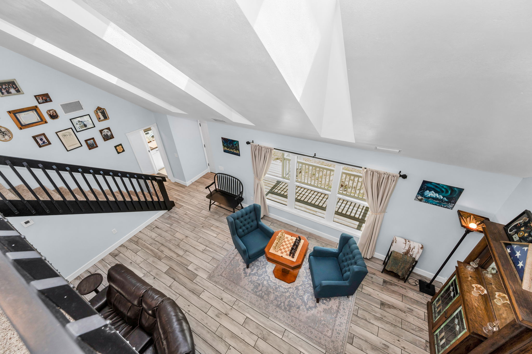Upper Landing3 View