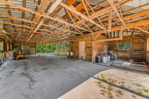 Barn2