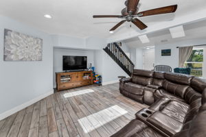 Living Room4