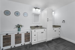 Master Bathroom1a