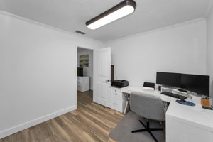 Master Bedroom1c Office