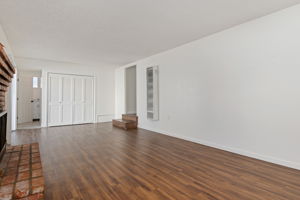 06-Family Room