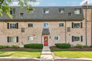 S Plum Grove Rd 208-S0408-001.jpg
