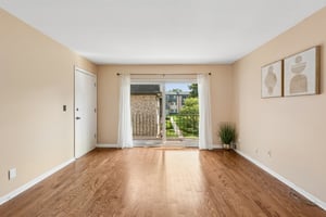 S Plum Grove Rd 208-S0408-005.jpg