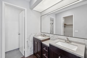 San Pablo Way-S2209-022.jpg