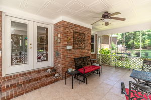 Screened-in Porch