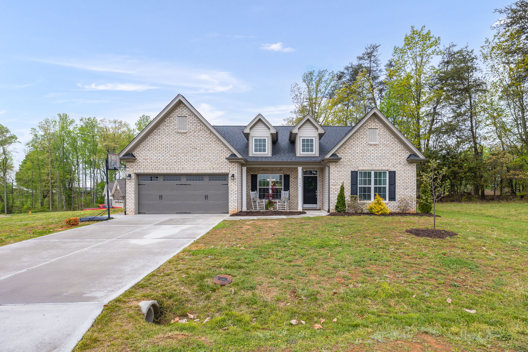 8760 Drummond Estates Dr, Kernersville, NC 27284 MM Triad Photography