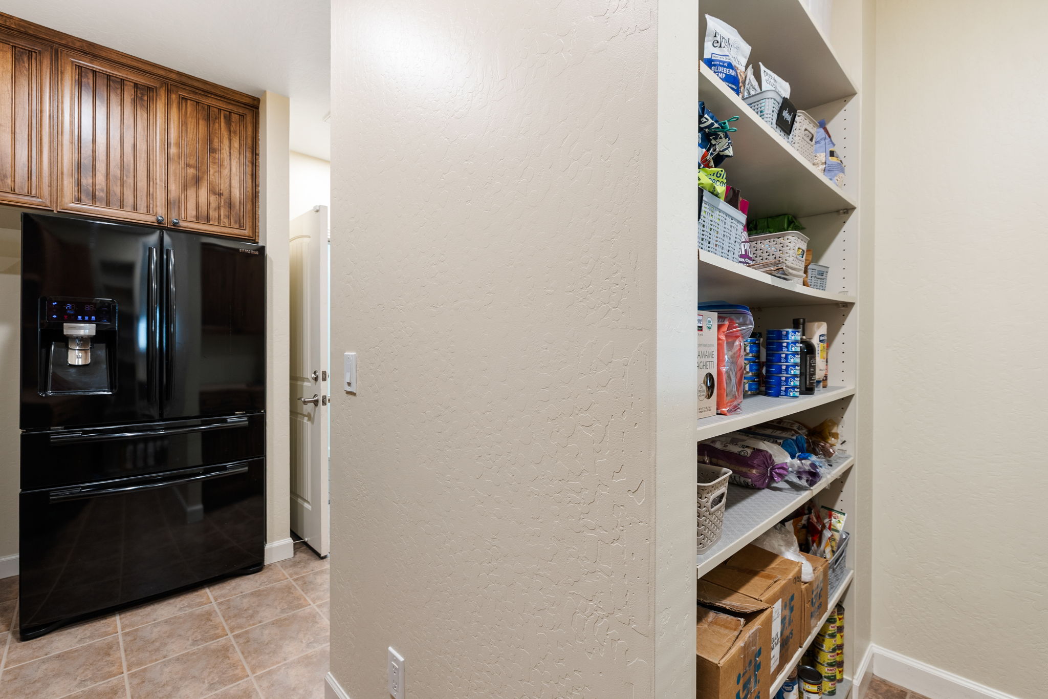 Pantry to Kitchen