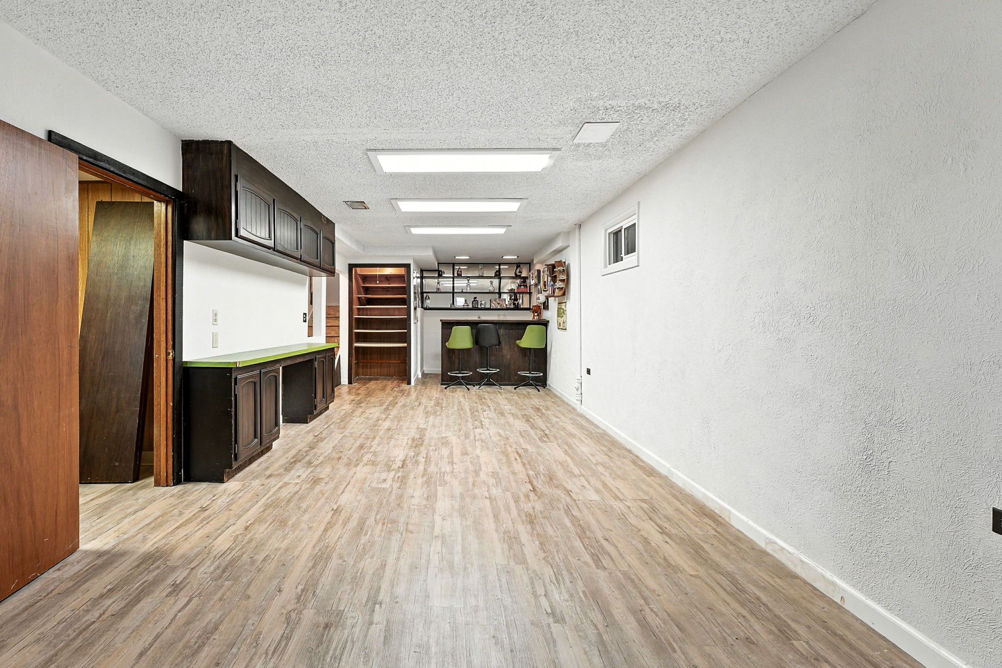  Photo 52