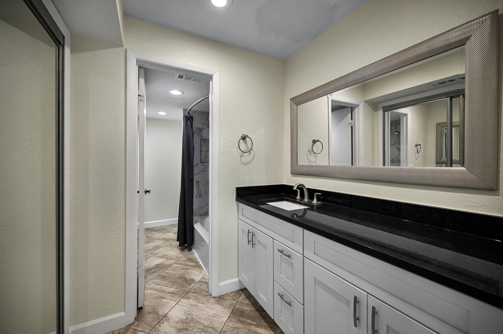 Primary Bathroom1a