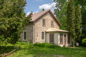  Photo 0