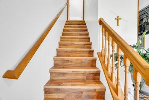  Photo 34