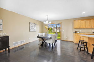 16_Interior