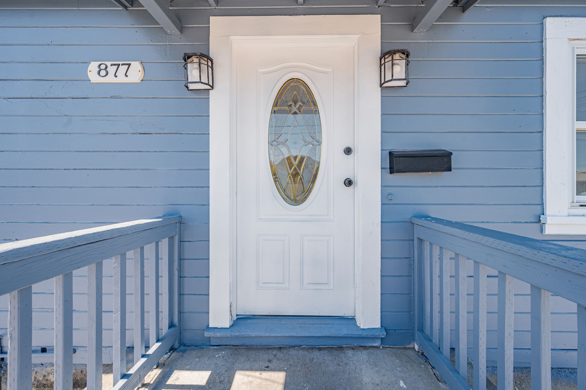 004_877 6th Ave  San Bruno