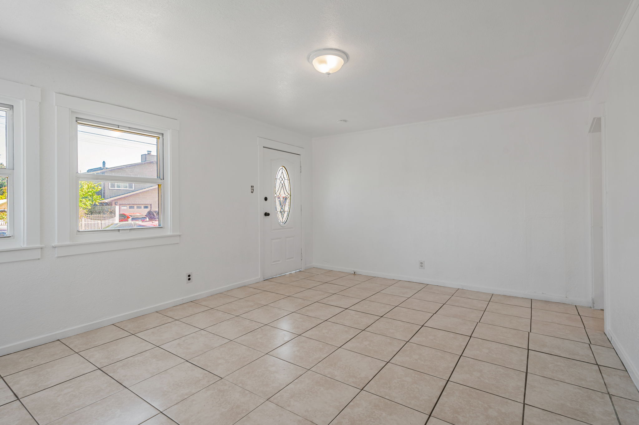 008_877 6th Ave  San Bruno