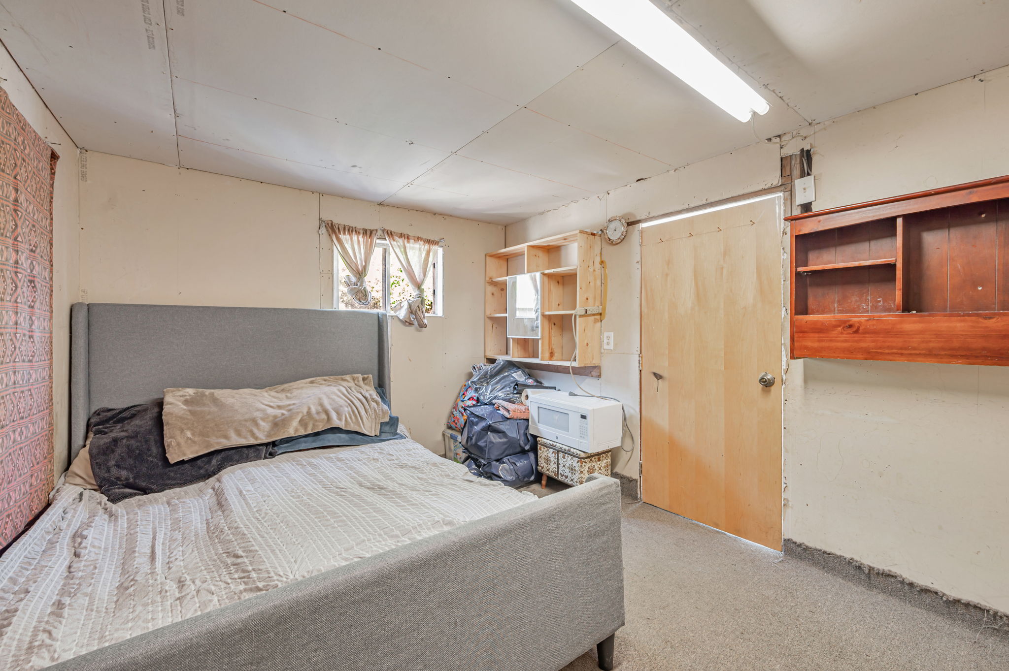 019_877 6th Ave  San Bruno